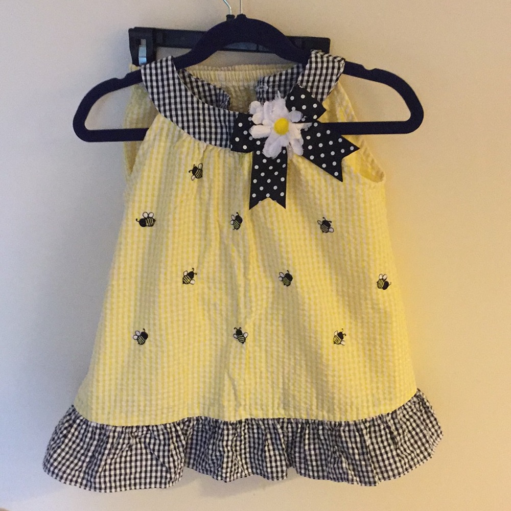 Bumble bee dress
